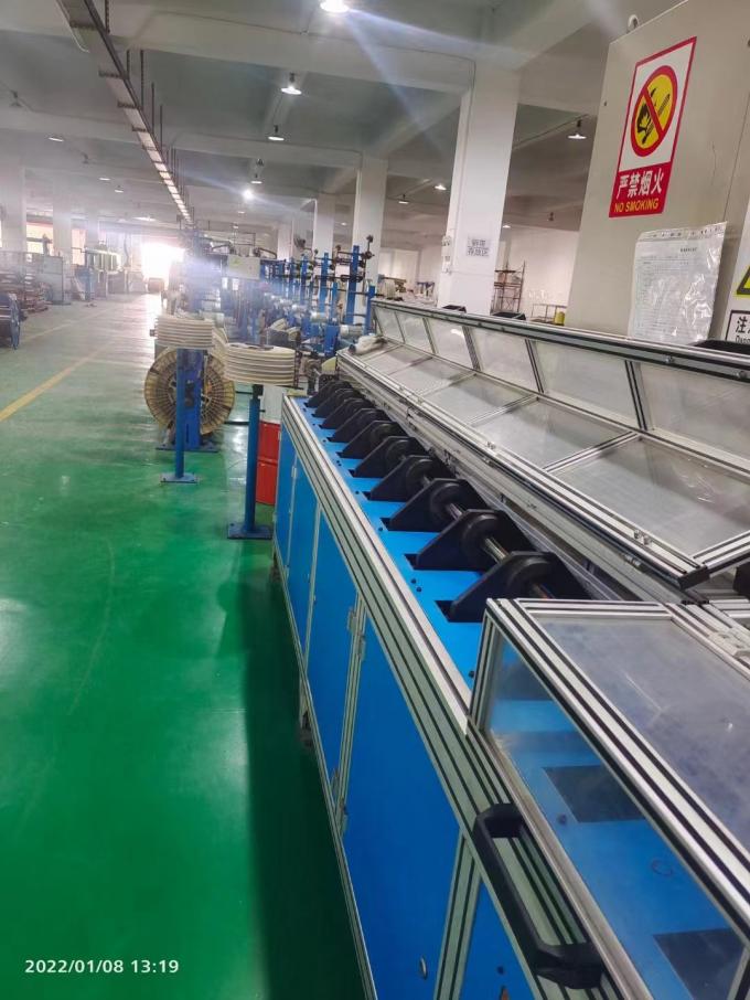 ADSS c&acirc;ble optique ext&eacute;rieur mode unique c&acirc;ble optique MDPE c&acirc;ble optique 24 c&oelig;urs c&acirc;ble optique c&acirc;ble fibre optique 16