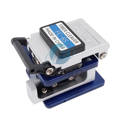 Le kit complet de fibres optiques pour les systèmes FTTX comprend des outils de test