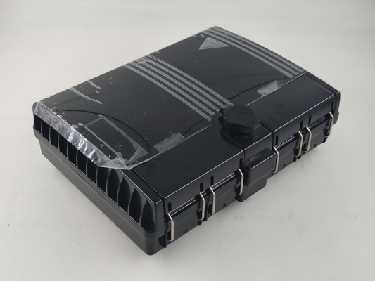 Boîte de terminaison de fibre optique extérieure à 16 cœurs avec SC Splitter nap ftth Boîte de distribution de fibres Boîte de terminaison de fibres