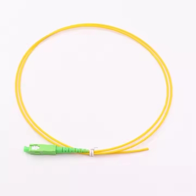 Cavalier à fibre Optique Pigtails SC/APC G652D Monomode LSZH 1M Simplex 2.0mm Pigtails à Fibre Optique