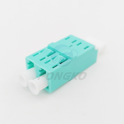 Adaptateur de fibre optique en plastique duplex de LC OM3 avec le volet Flangeless en métal